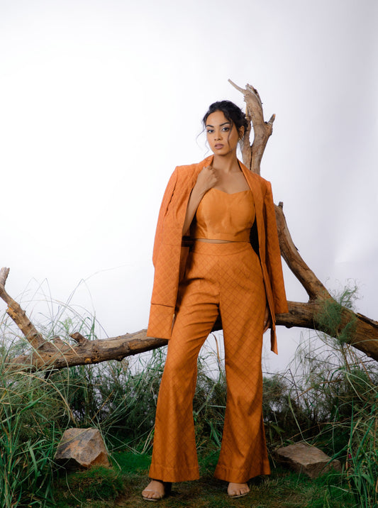 Don this Dobby Kantha embroidered Jacket and Trouser set with a complementary tonal crop top.