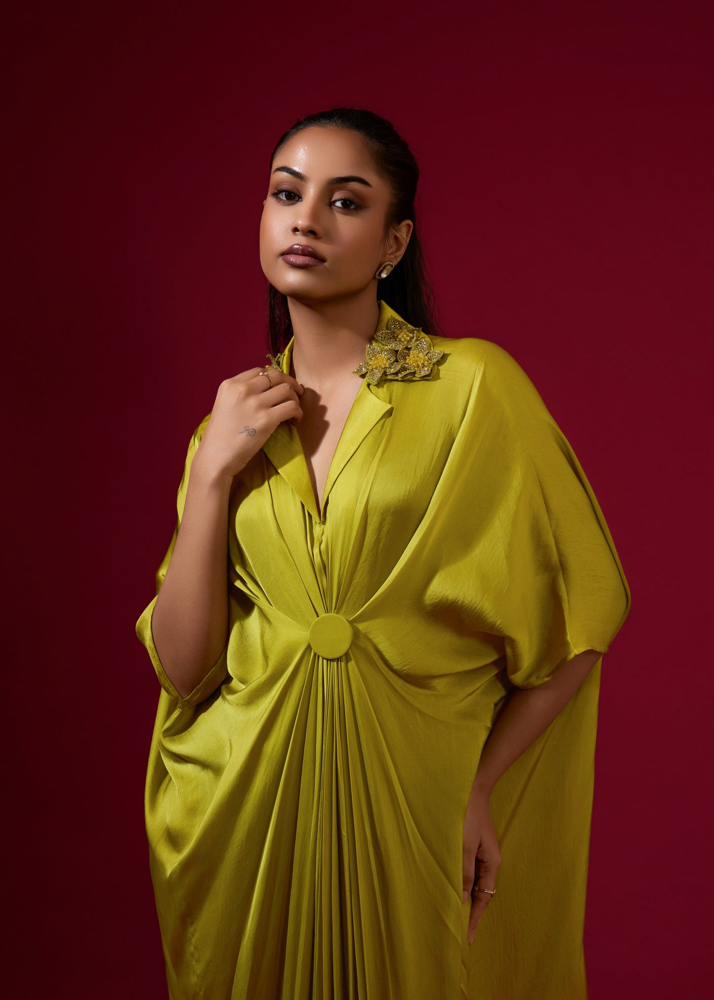 3D Rose Collar Kaftan - Lime