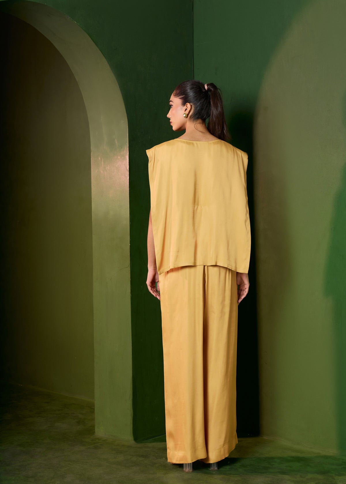 Arabella cutout coord set- gold