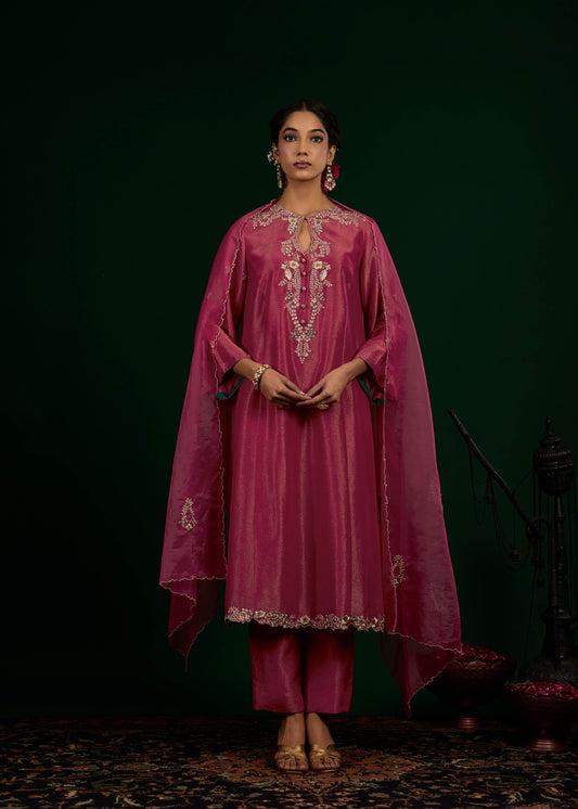 Taraani Kurta Set - Hot Pink