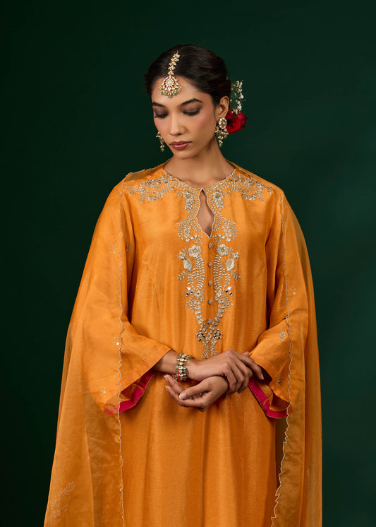 Taraani Kurta Set - Mango