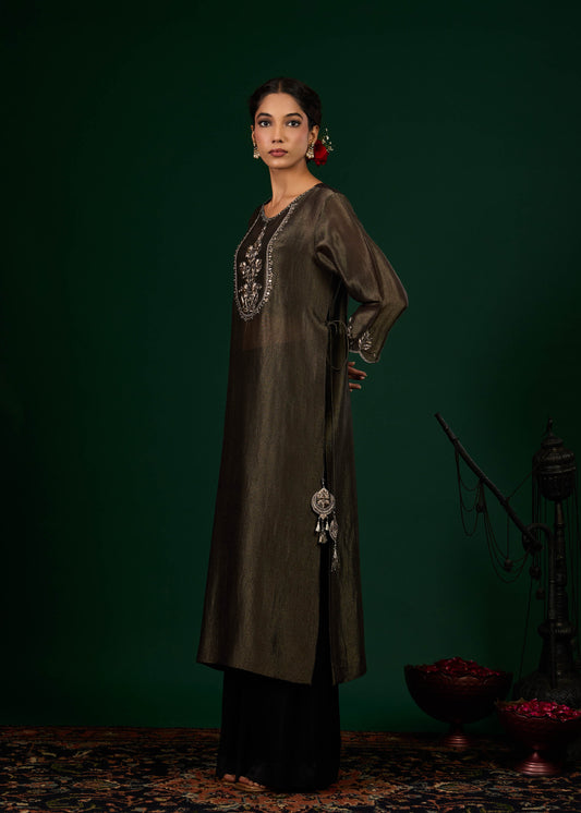 Ruhani Tissue Kurta with Slip & Trousers - Black