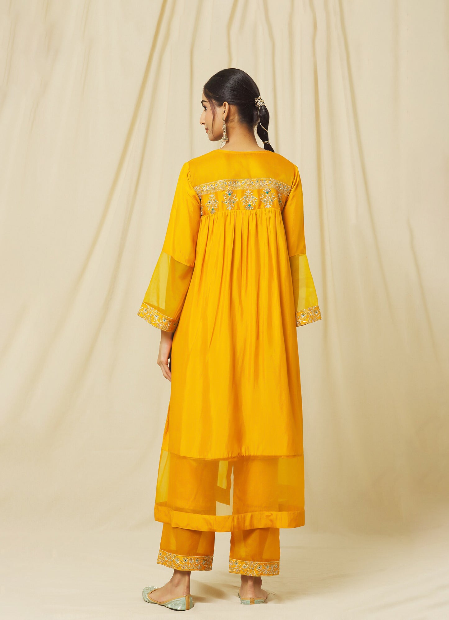 Mustard Zeenat Set