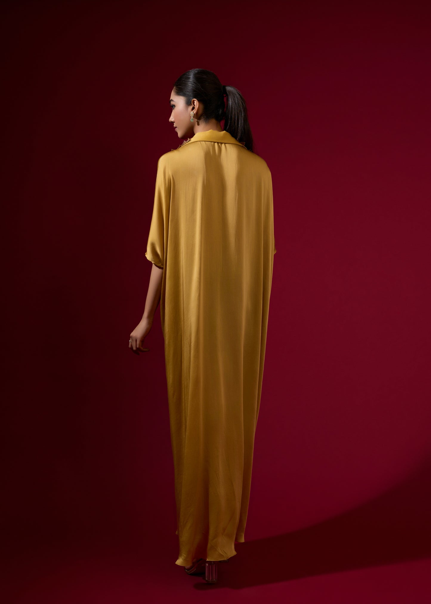 3D Rose Collar Kaftan - Gold