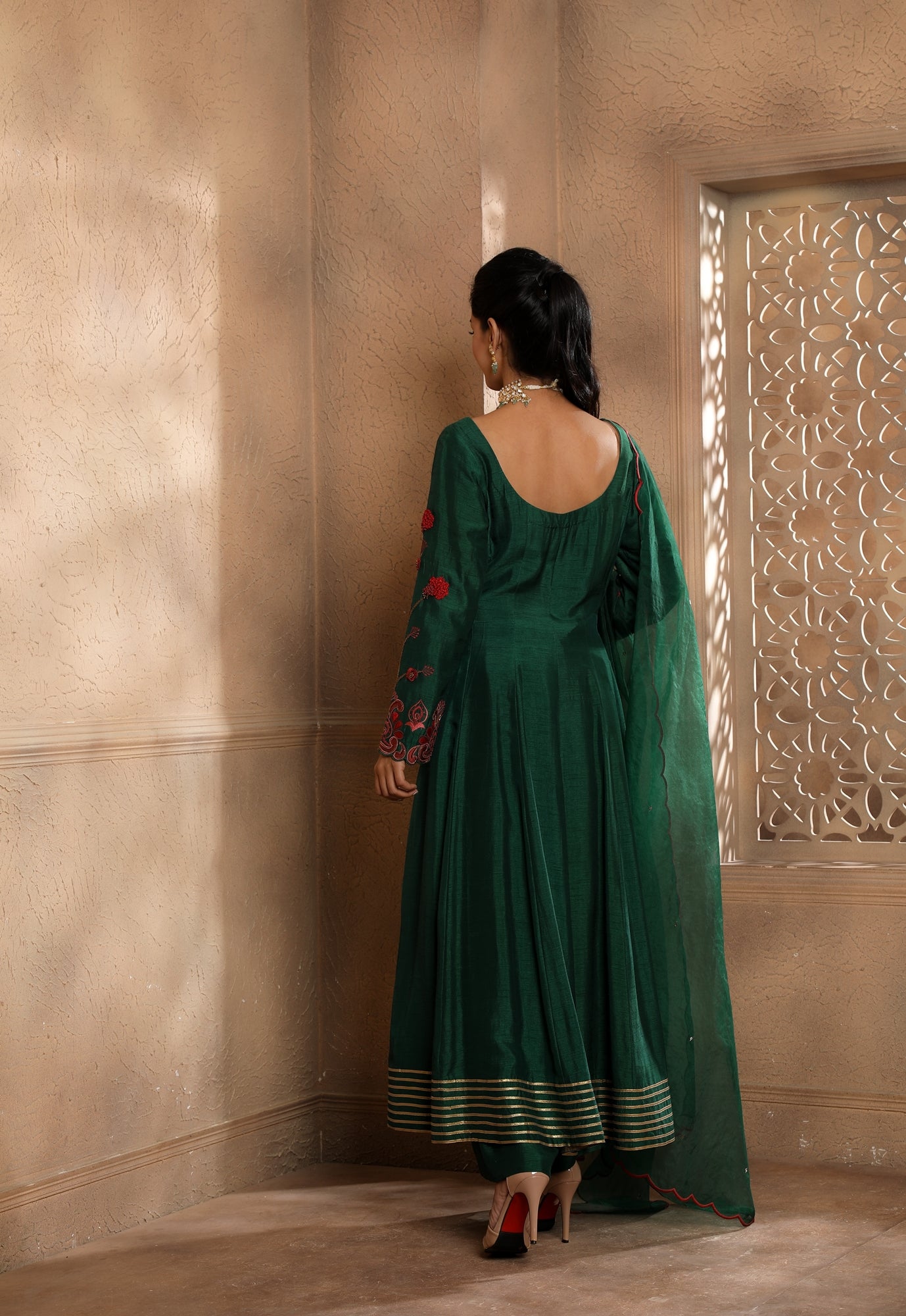 Green Bagh Suit Set
