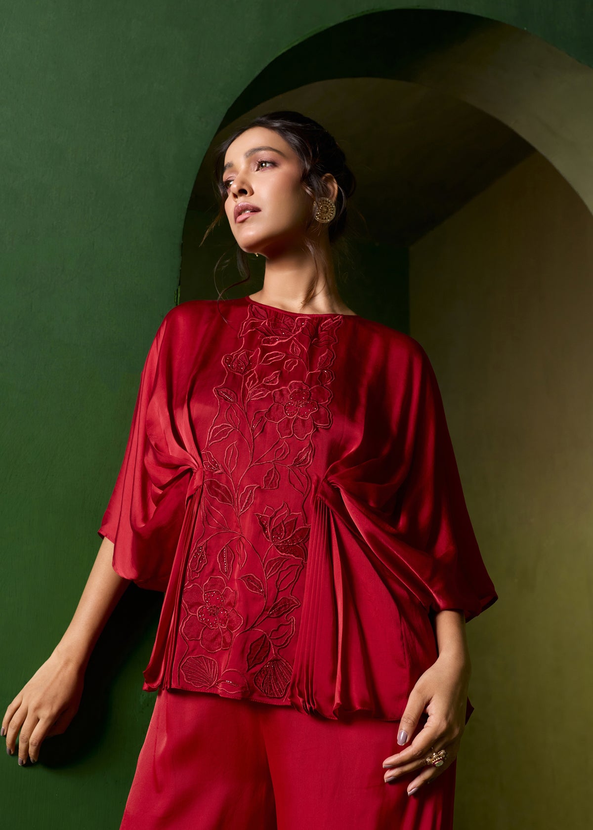 Isla Applique Coord set- Red