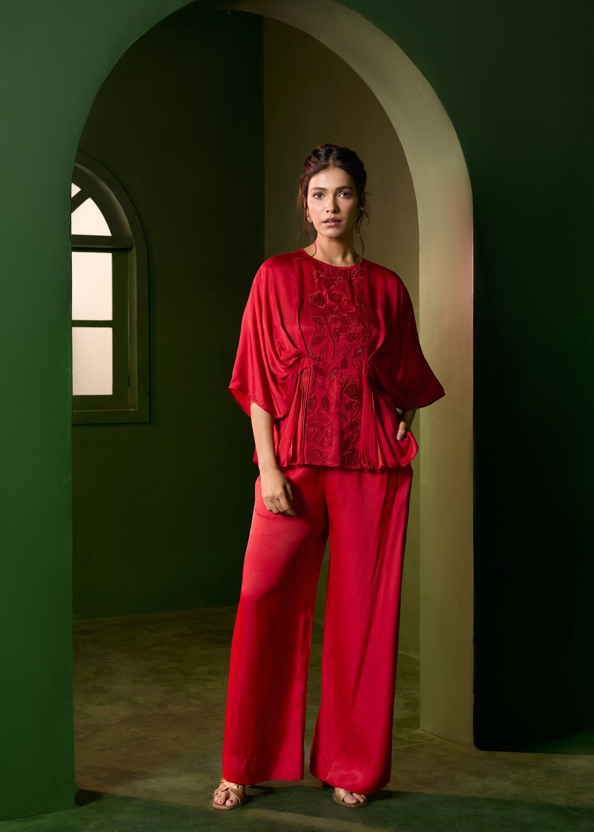 Isla Applique Coord set- Red