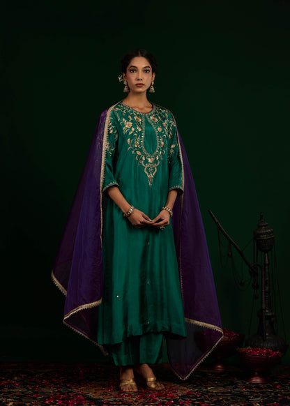Gulnaar Kurta Set - Green