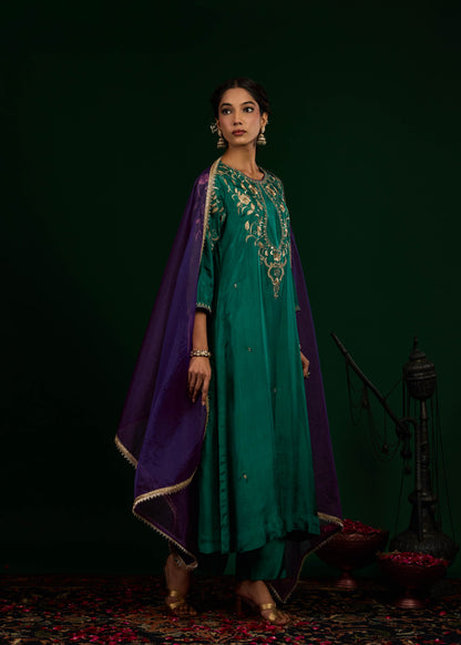Gulnaar Kurta Set - Green