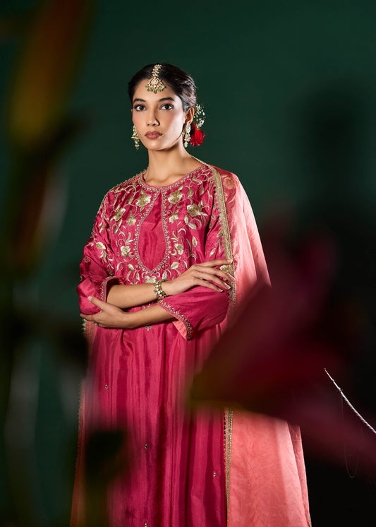 Gulnaar Kurta Set - Mulberry