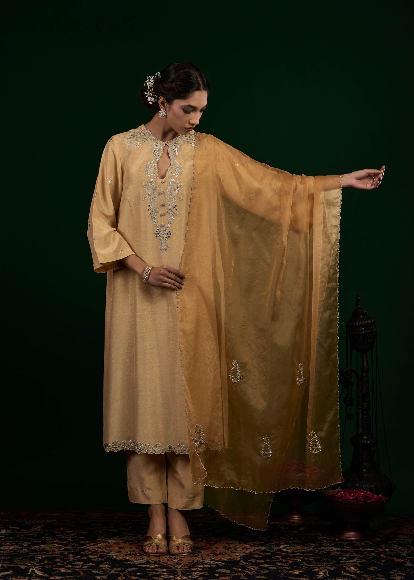 Taraani Kurta Set - Beige