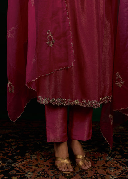 Taraani Kurta Set - Hot Pink