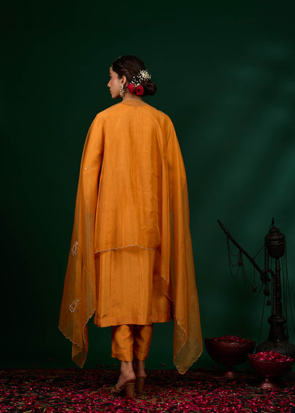 Taraani Kurta Set - Mango