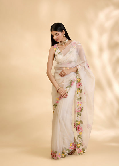 Chandani Ruksar Embellished Sari Set