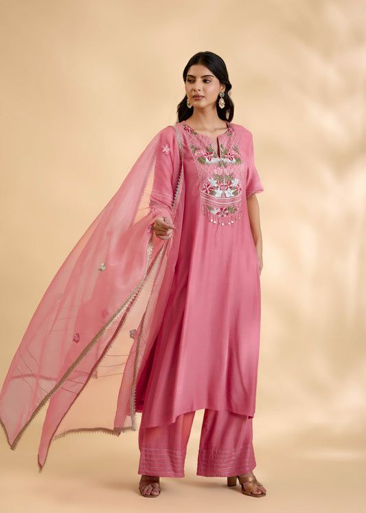 Surkhi Kaashi Kurta Set