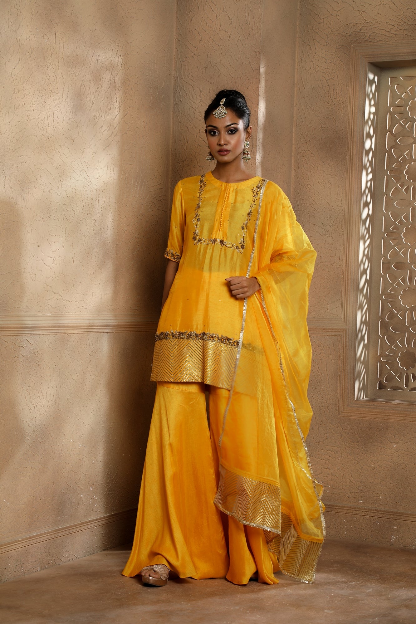 Yellow Noor Gota Garara Set