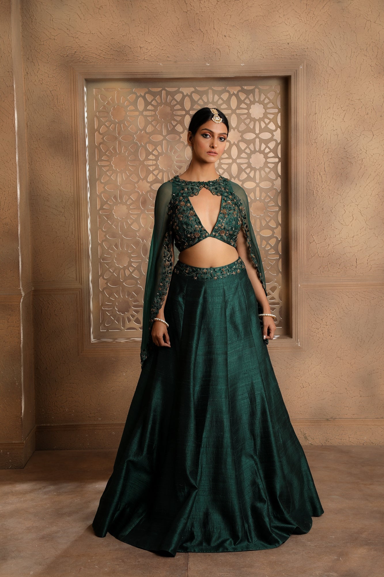 Lehenga outfits that are worth to try on if you are sister of groom! -  sonalilad123's blog