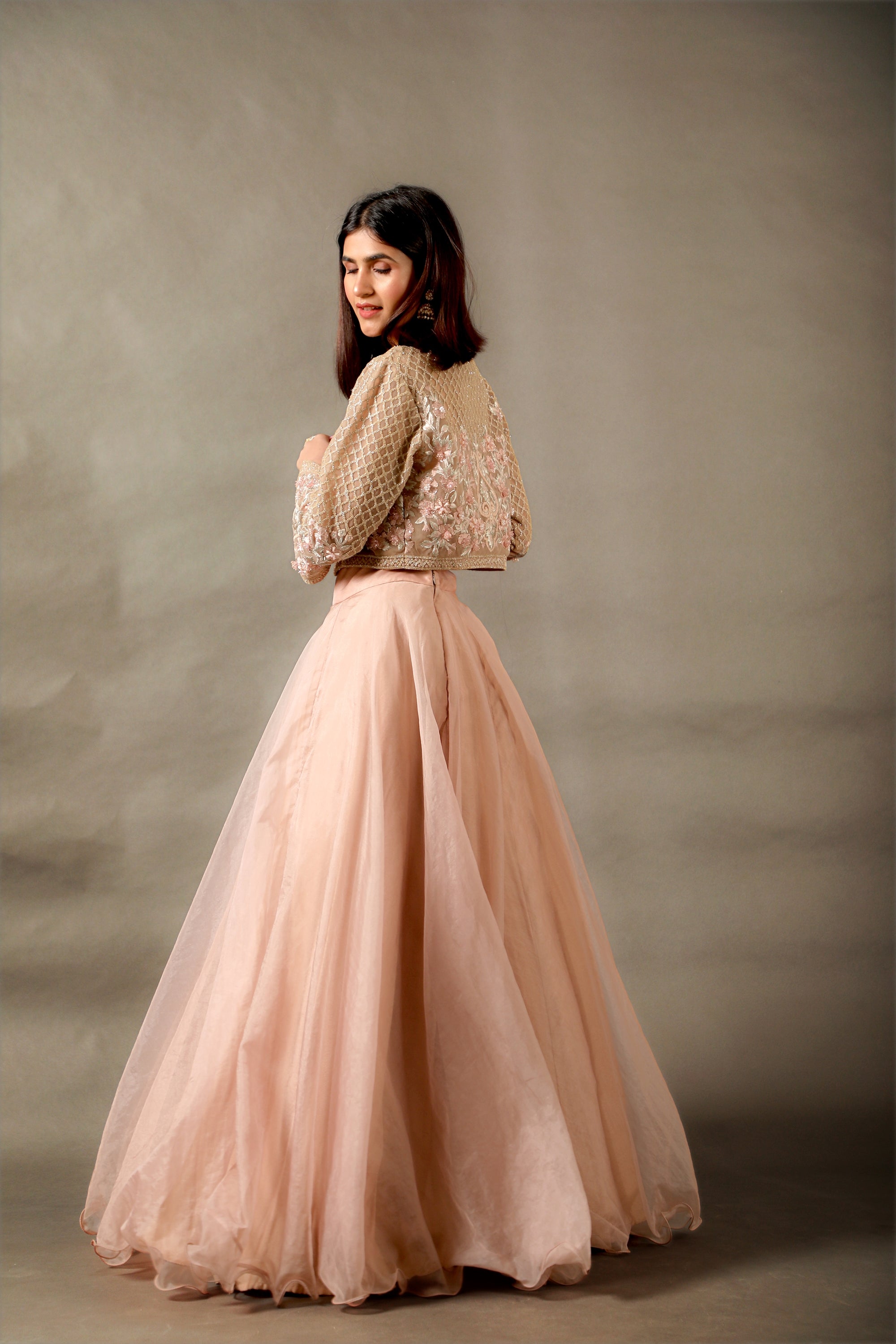 27 + Stunning Jacket Style Lehenga Ideas For A Winter Wedding | Party wear  indian dresses, Stylish dresses, Designer blouse patterns