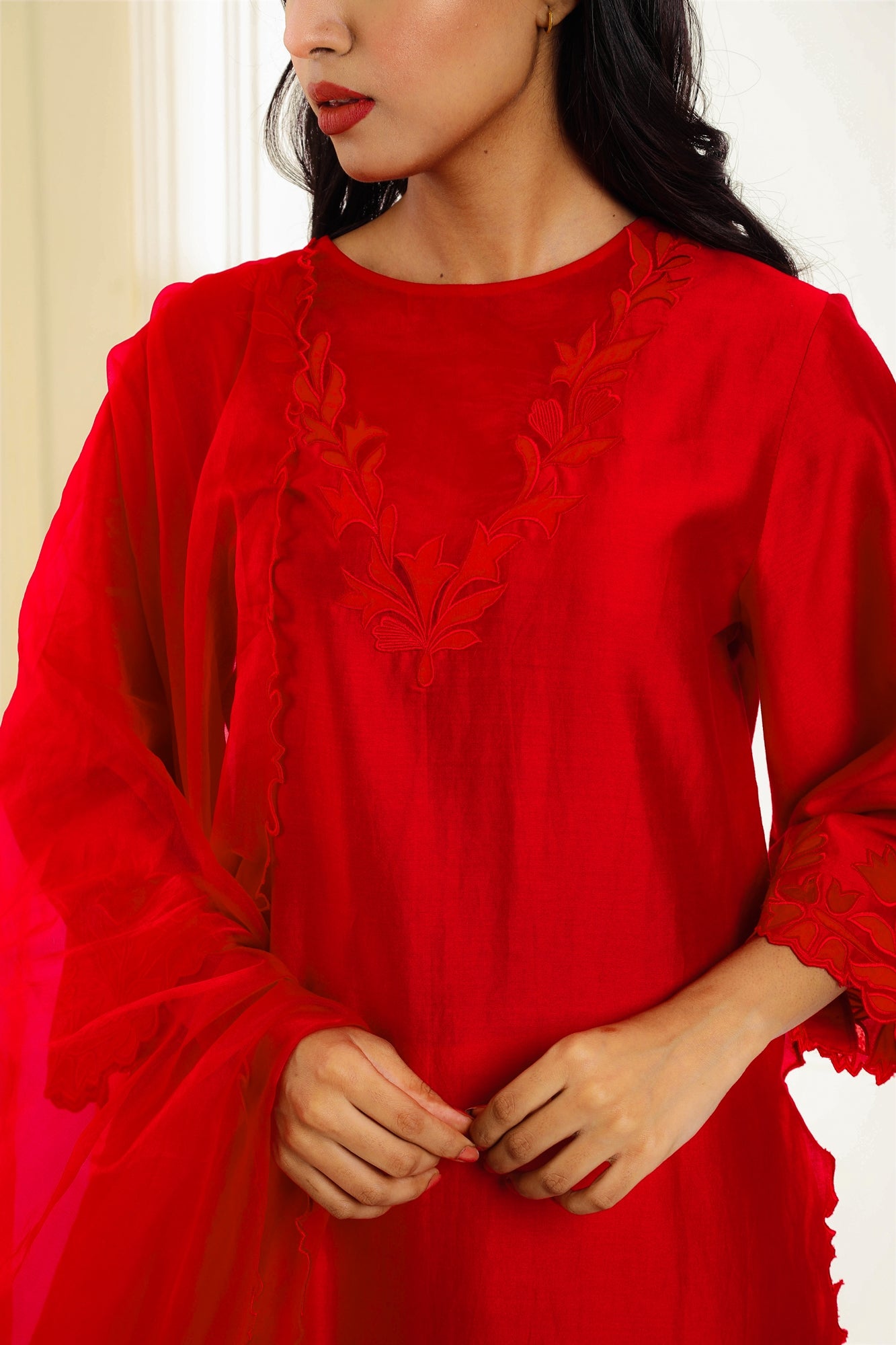 Red Shahin Applique Suit Set